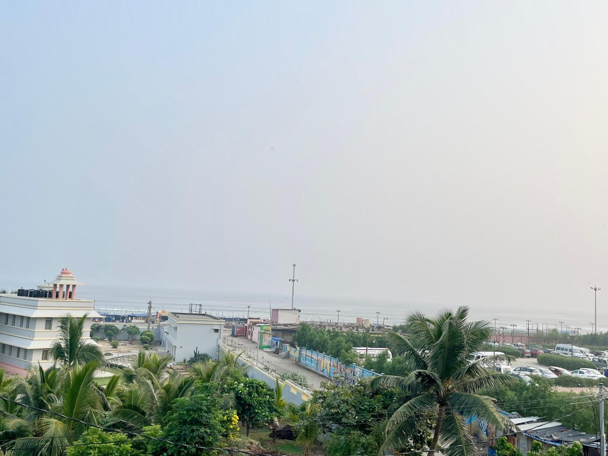 Close Puri Exterior foto